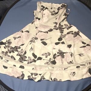 Calvin Klein Sleeveless Fit and Flare Dress. Slightly Worn, Very Good Condition.